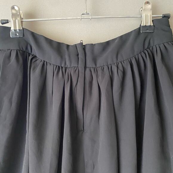 H&M sz 4 black flare summer‎ mini skirt - Picture 4 of 7
